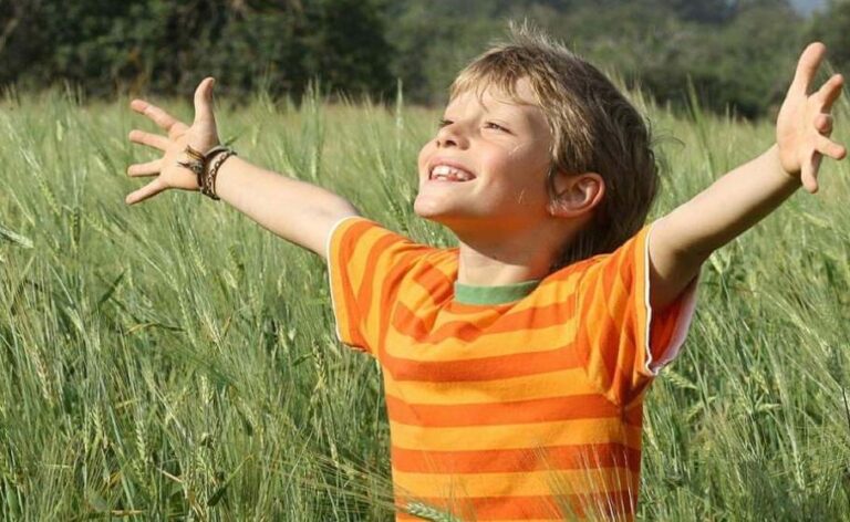 Sobre el barbijo en colegios: «La respiración sin barreras es esencial para la vida»